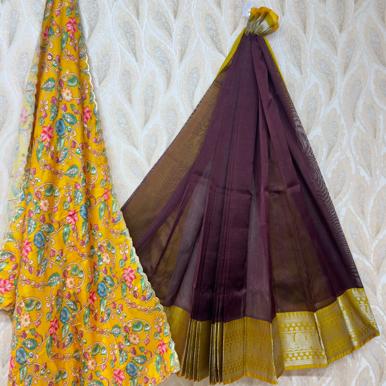 Mangalagiri lehenga with blouse - Image 7